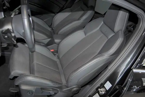 Audi Q4 e-tron 45 82 kWh SE S-Line Plus 23
