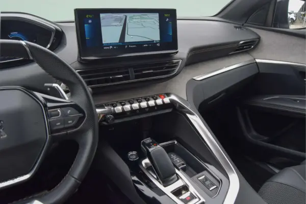 Peugeot 3008 1.6 Hybrid GT e-EAT8 12