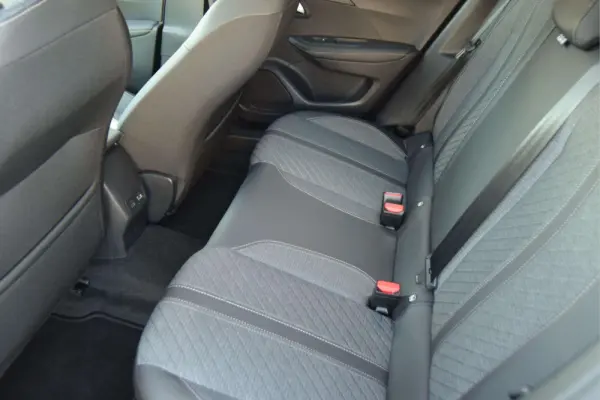 Peugeot 2008 1.2 Hybrid Allure e-DCS6 25