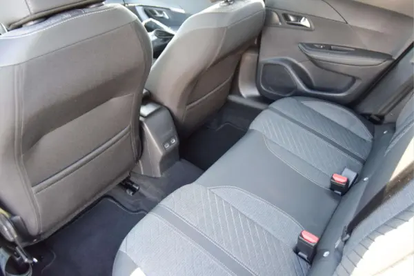 Peugeot 2008 25