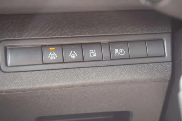 Peugeot 3008 1.6 Hybrid GT e-EAT8 30