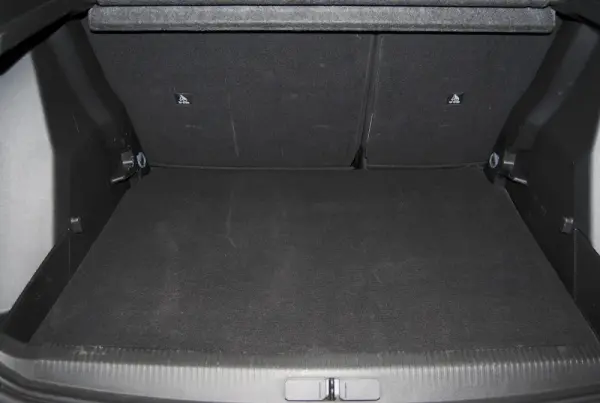 Peugeot 2008 1.2 Hybrid Allure e-DCS6 41