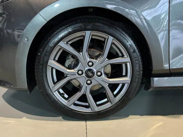Ford Fiesta 1.0 EcoBoost ST-Line 12
