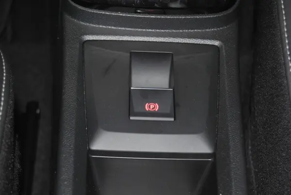 Citroen e-C3 44 kWh Autonomia Conforto Max 26