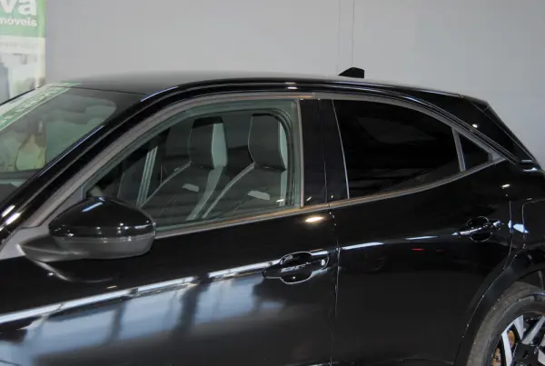 Opel Mokka 1.2T GS 10