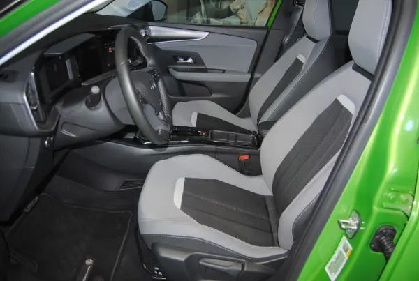 Opel Mokka-e Elegance 17