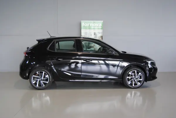 Opel Corsa 1.2 T GS 5