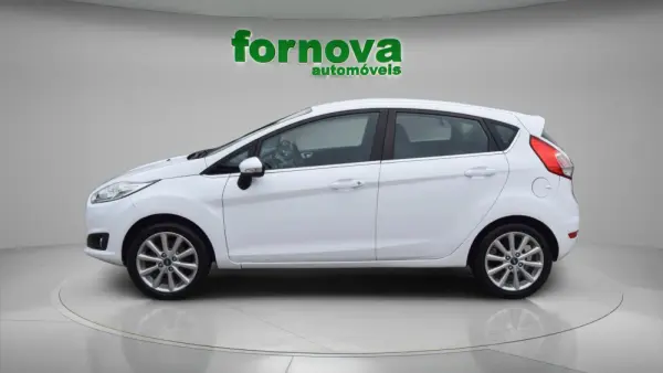 Ford Fiesta 1.5 TDCi Titanium 3