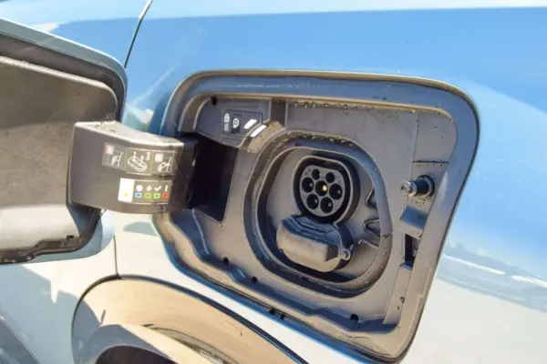 Peugeot E-3008 73 kWh GT 54