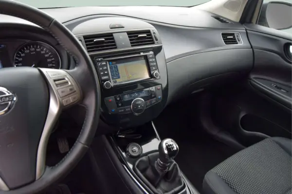 Nissan Pulsar 1.2 DIG-T Acenta J17 9