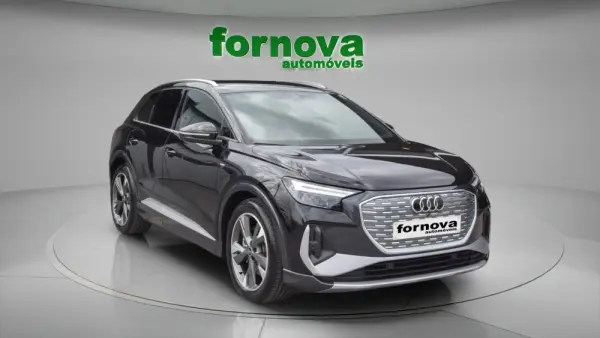 Audi Q4 e-tron 45 82 kWh SE S-Line Plus 3