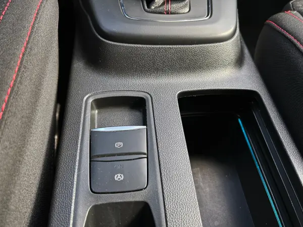 Ford Focus SW 1.0 EcoBoost ST-Line X Aut. 44