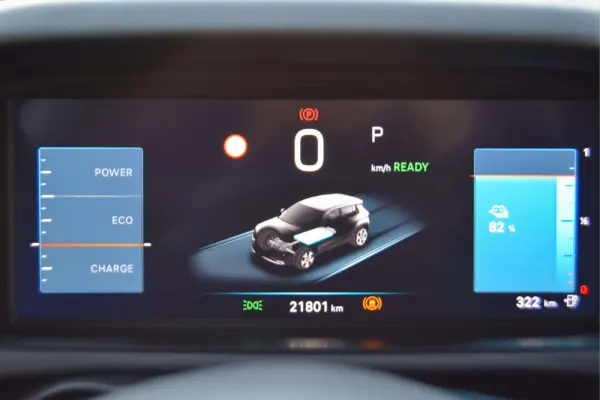 Jeep Avenger 54 kWh Summit 14
