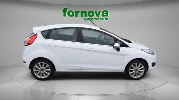 Ford Fiesta 1.5 TDCi Titanium 6