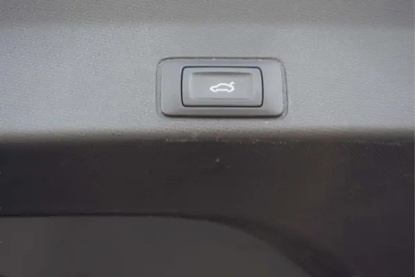 Cupra Terramar 1.5 e-Hybrid VZ DSG 18