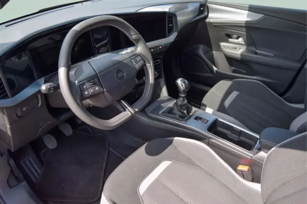 Opel Mokka 1.2 T GS 23