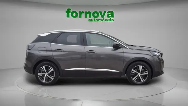 Peugeot 3008 1.6 Hybrid GT e-EAT8 4