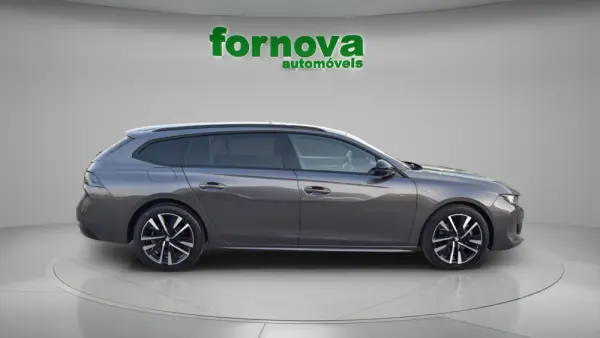 Peugeot 508 SW 1.6 Hybrid GT e-EAT8 7
