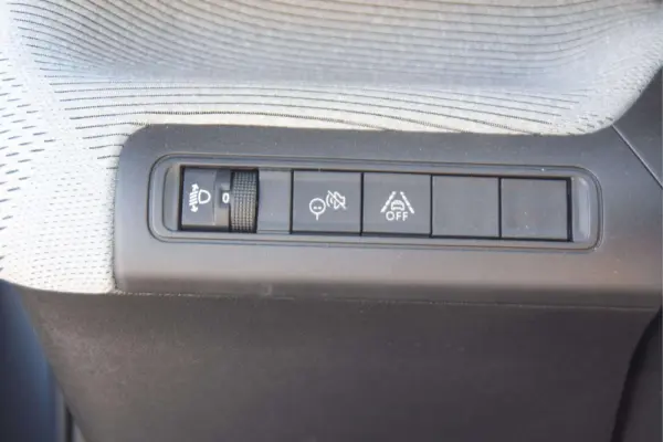 Citroen e-C3 44 kWh Autonomia Conforto Max 21