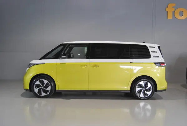 Volkswagen ID.Buzz 91 kWh Pro 10