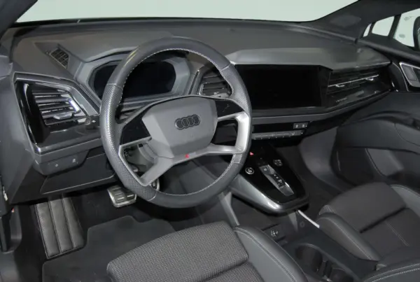 Audi Q4 Sportback e-tron 45 82 kWh SE S-Line Plus 16