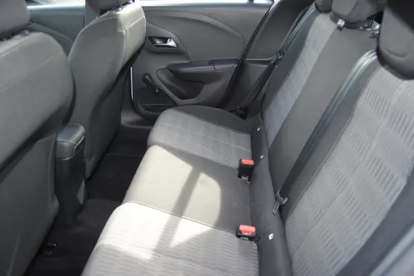 Opel Corsa 1.2 Business Edition 15