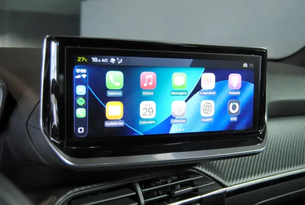 Peugeot 2008 1.2 Hybrid Allure e-DCS6 39