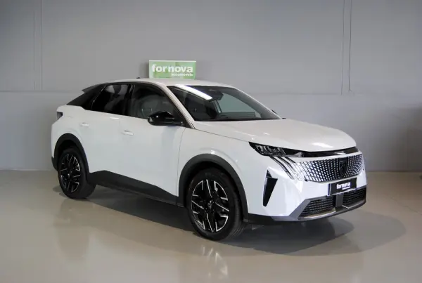 Peugeot 3008 1.2 Hybrid Allure e-DCS6 4