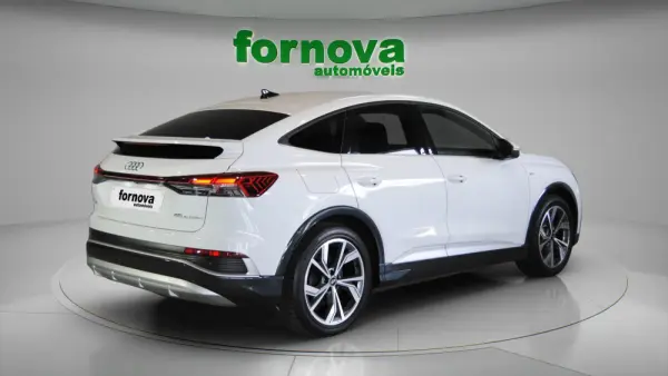 Audi Q4 Sportback e-tron 45 82 kWh SE S-Line Plus 5