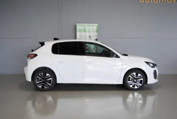 Peugeot 208 1.2 Hybrid Allure e-DCS6 4