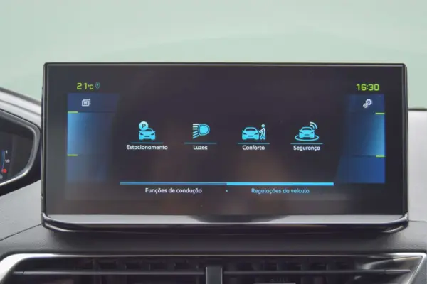 Peugeot 3008 1.6 Hybrid GT e-EAT8 21