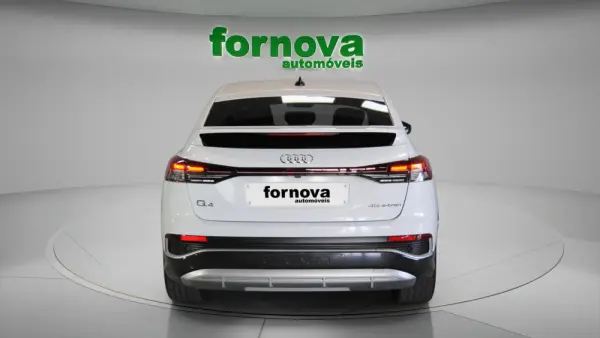 Audi Q4 Sportback e-tron 45 82 kWh SE S-Line Plus 6