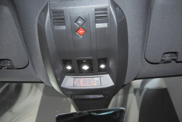 DS DS7 E-Tense Performance Line 21