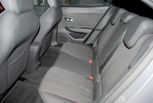 Opel Mokka-e 50 kWh GS 19