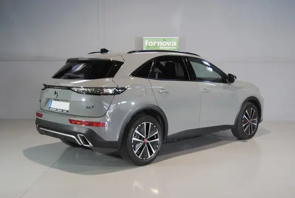 DS DS7 E-Tense Performance Line 6