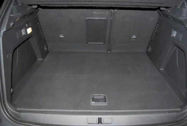 Peugeot 3008 1.6 Hybrid GT e-EAT8 52