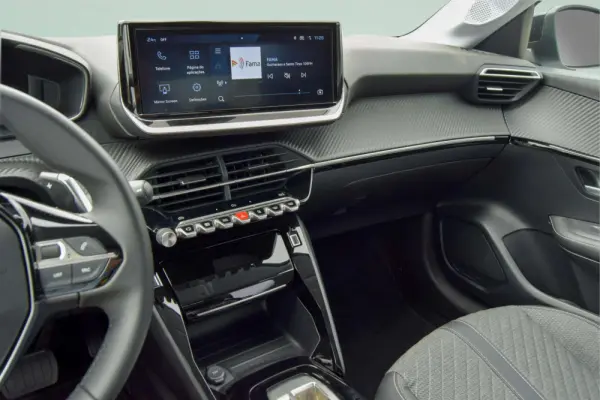 Peugeot 208 1.2 Hybrid Allure e-DCS6 9