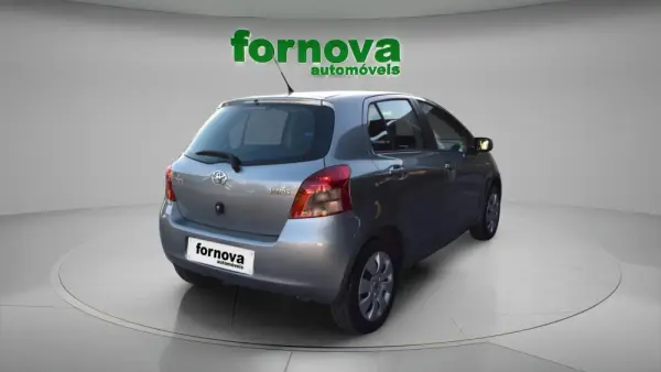Toyota Yaris 1.0 VVT-i Sol 6
