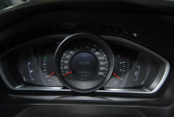 Volvo V40 2.0 D2 Kinetic 18