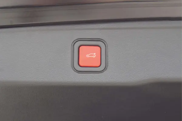 Jeep Avenger 54 kWh Summit 15