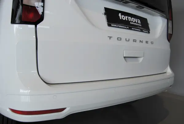 Ford Tourneo Connect 2.0 TDCi Titanium 5 lugares 15
