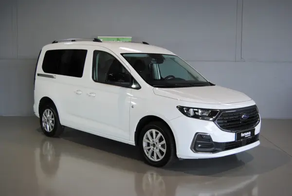 Ford Tourneo Connect 2.0 TDCi Titanium 5 lugares 5