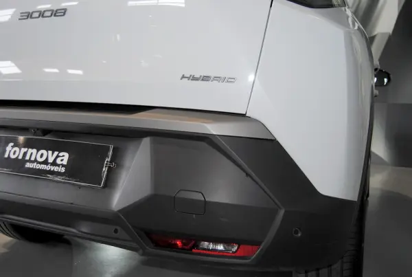Peugeot 3008 1.2 Hybrid Allure e-DCS6 13