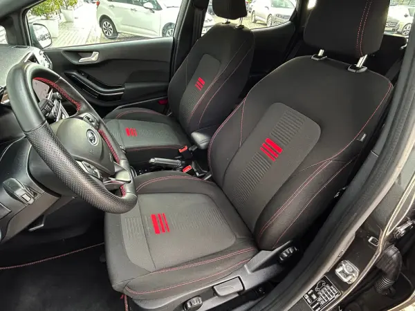Ford Fiesta 1.0 EcoBoost ST-Line 19