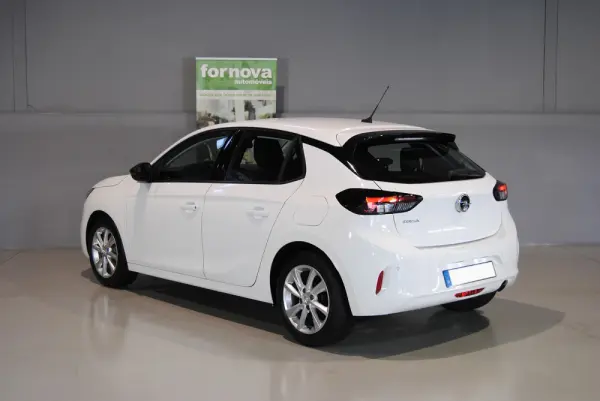 Opel Corsa 1.2 Business Edition 8