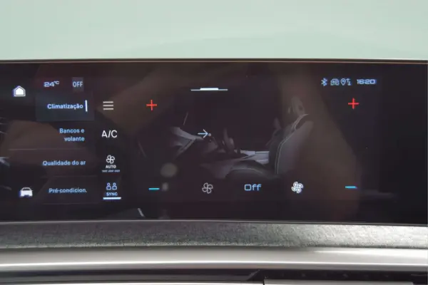 Peugeot E-3008 73 kWh GT 11