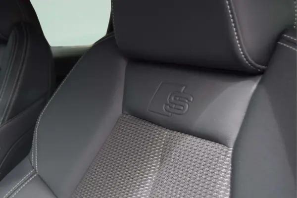 Audi Q4 e-tron 45 82 kWh SE S-Line Plus 24