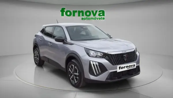 Peugeot 2008 1.2 PureTech Style 3
