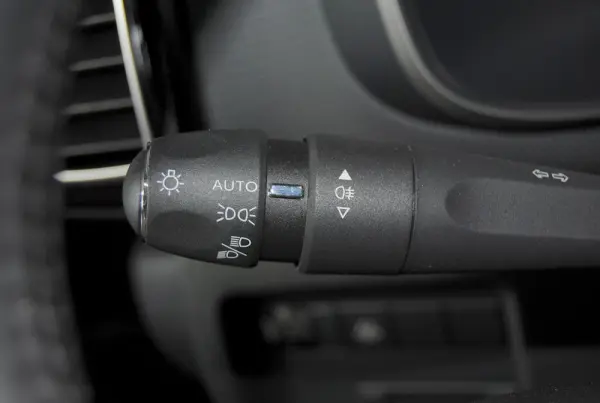 Citroen C5 Aircross 1.2 PureTech C-Series 26