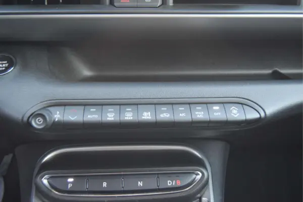 Jeep Avenger 54 kWh Summit 24